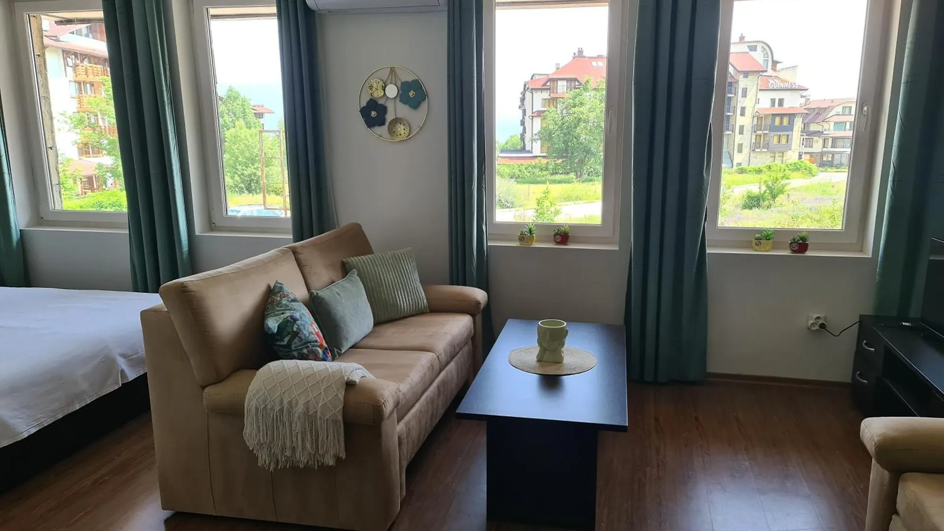 Spacious Studio - Bansko Royal Towers